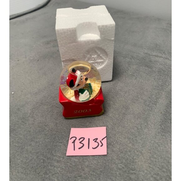 Disney Mickey Mouse Christmas Snow Globe 2003 Red Sleigh JCPenney Exclusive Glas - Picture 6 of 6